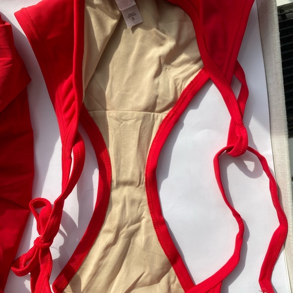 Bathing Suit - Picture 2 of 4